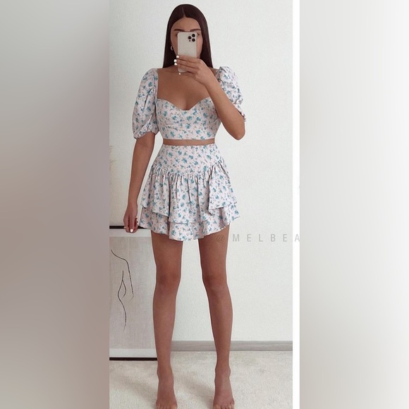 Zara Tops Bnwt Zara Floral Print Corset Top Sz Xs Poshmark